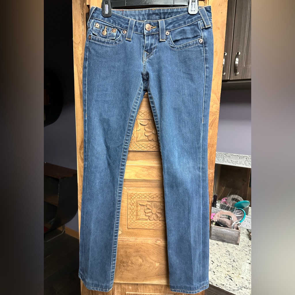 True Religion Billy 26 Back Flap Pockets